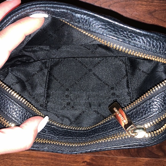 Michael Kors Crossbody Purse - Picture 4 of 5